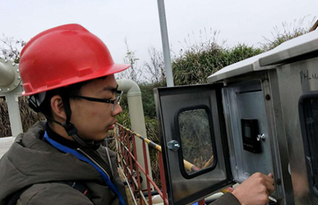 斷案如神:聯測工程師現場解決客戶兩大問題